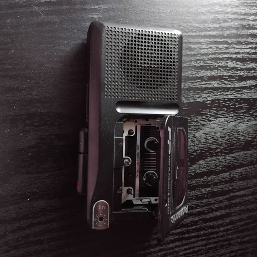 Panasonic RN-202 portable microcassette recorder used, needs repair