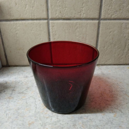 Red glass new, can also be used as a tealight holder