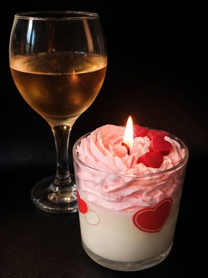 Κερί από φυτική σόγια καινούργιο με άρωμα βανίλιας και μασκ