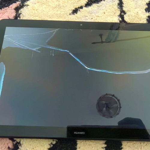 Huawei Media Pad T5 used with broken screen