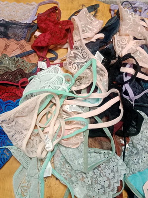 String καινούργια, πακέτο 40 τεμαχίων, πολύχρωμα, μέγεθος small