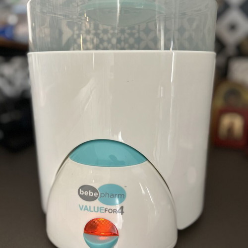 Bebe Pharm VALUEfor4 4-in-1 Sterilizer and Bottle Warmer like new