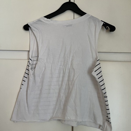 Bershka sleeveless white top like new, size L
