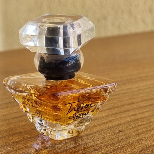 Tresor Lancome Eau de Parfum 5ml Mimi perfume spray