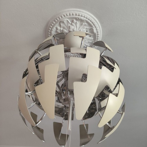 White living room ceiling light with adjustable brightness