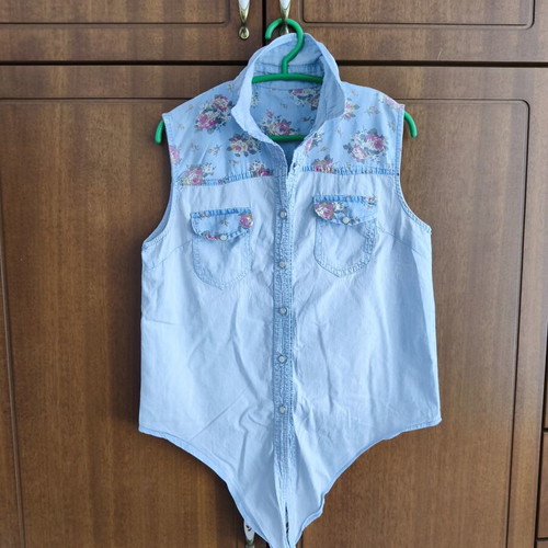 Celestino sleeveless women's shirt like new, blue, size M