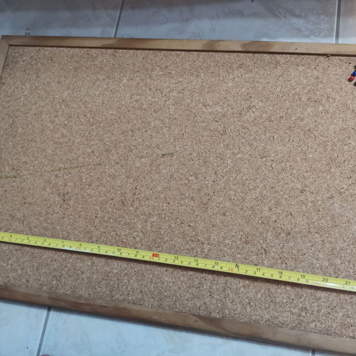 Bulletin board like new, 40 x 60 cm