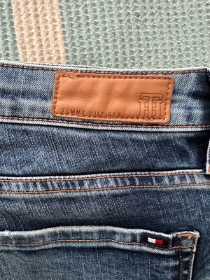 Tommy Hilfiger γυναικείο τζιν ίσια γραμμή μοντέλο Rome μεταχειρισμένο