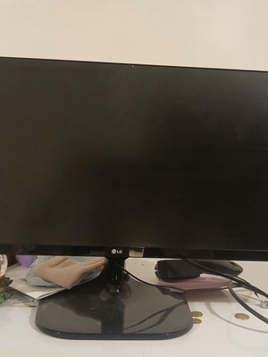 LG monitor, like new