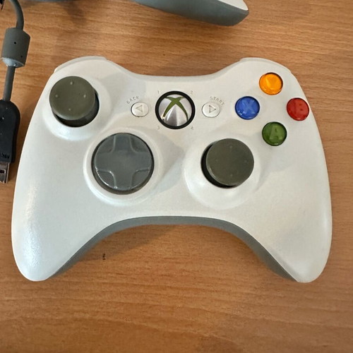 Xbox 360 controller with wireless receiver used, fully functional