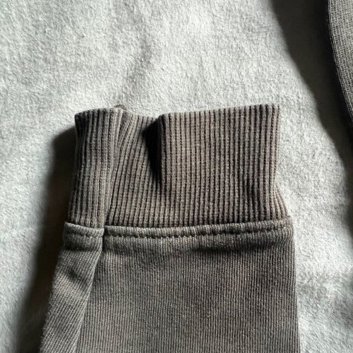 H&M boys' sweatshirt 6-8 years, grey