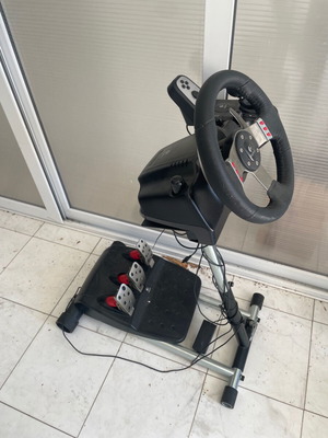 Logitech G27 χειριστήρια μεταχειρισμένα με wheel stand pro deluxe v2