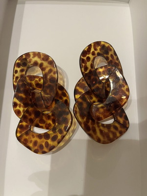 Bone earrings used, excellent condition
