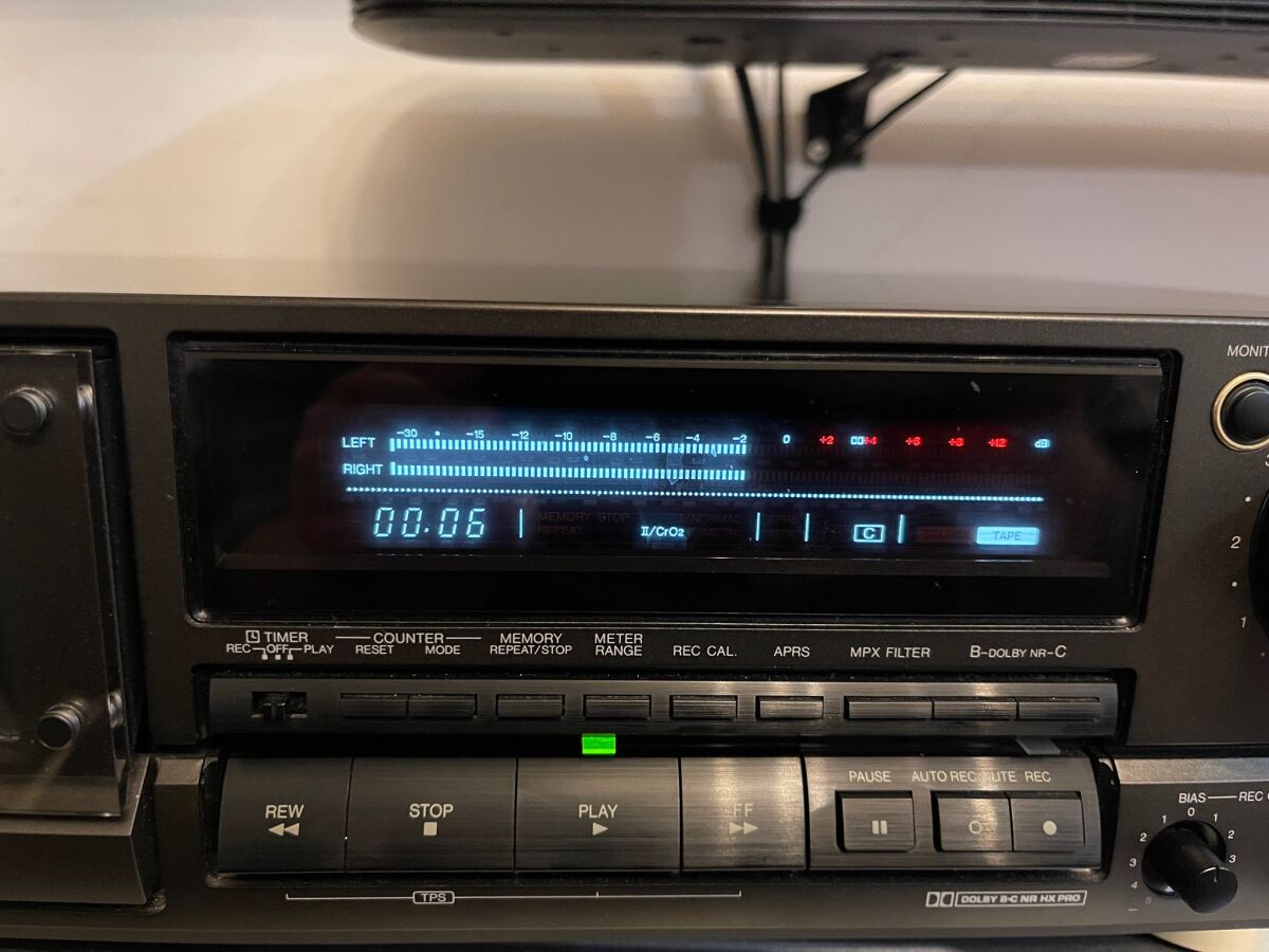 Technics RS BX808 Hi End 3-Head касетен… - € 600,00 - Vendora.bg