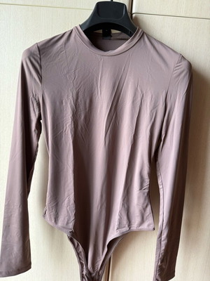 Shein bodysuit like new in mocha color size M