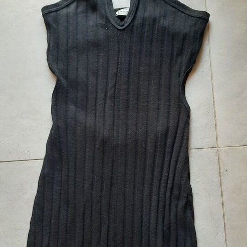 Dolce Domenica dress like new with open back and neck design, black
