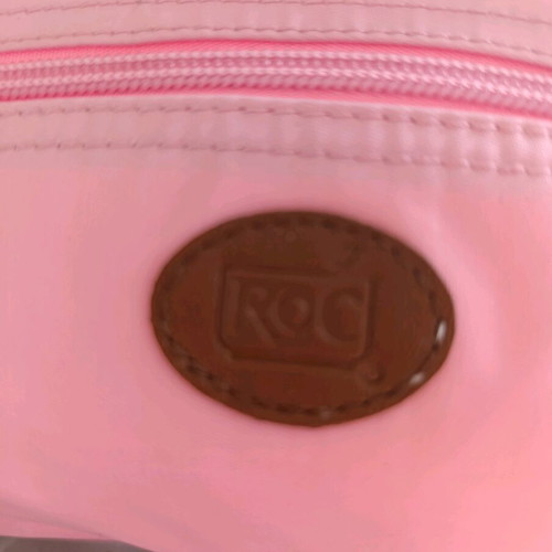 Toiletry bags like new, pack of 5, multicolored