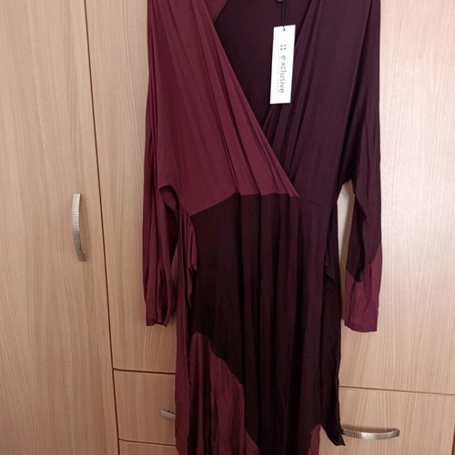 E-xclusive women's dress new, XL, burgundy plum two-tone wrap
