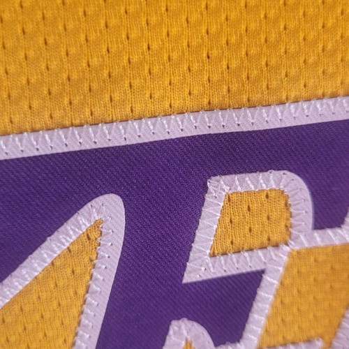 NBA Nike Lakers Jersey XL authentic, new with sewn logos