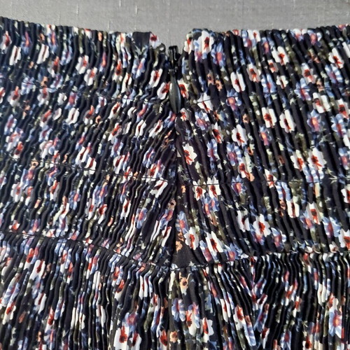 Mini skirt H&M like new, colorful, size 38