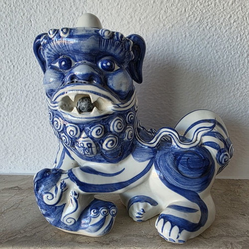 Glass Lion Decorative Item like new 25×25