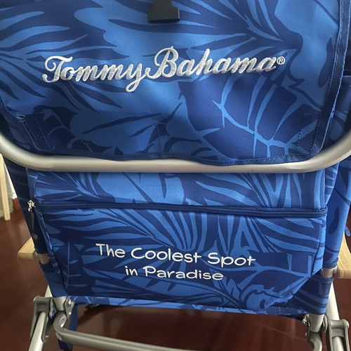 Tommy Bahama Beach Chair new