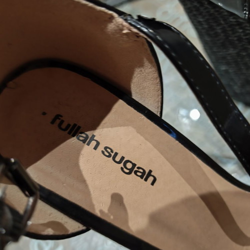 Fullah Sugah women's patent leather 15cm heels used, black