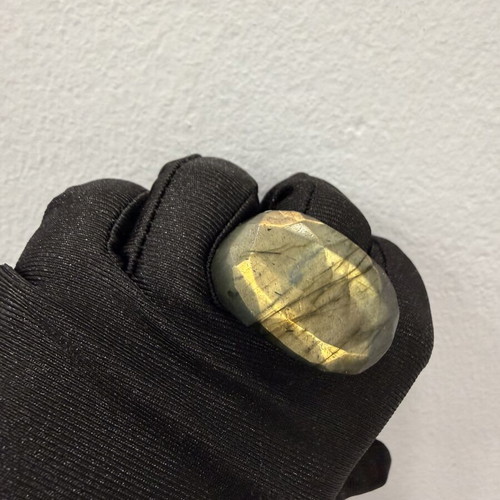 Labradorite ring with yellow fire, new