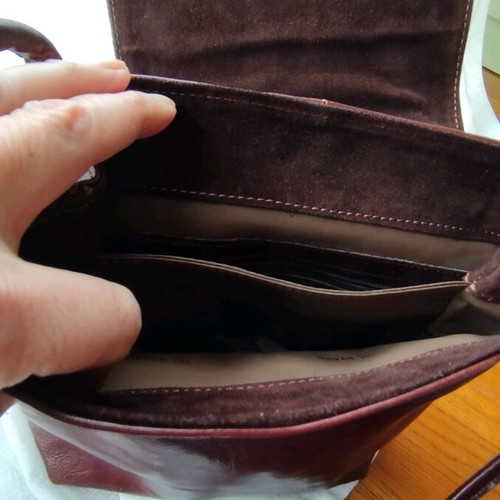 Brown shoulder bag made of genuine leather like new