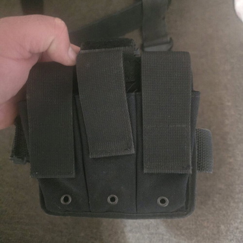 Θήκη μηρού Vega Holster μεταχειρισμένη με θήκη γεμιστήρων