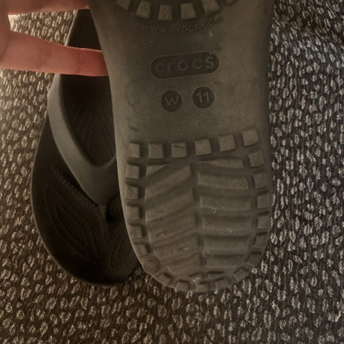 Crocs ladies flipflops black size W11 used