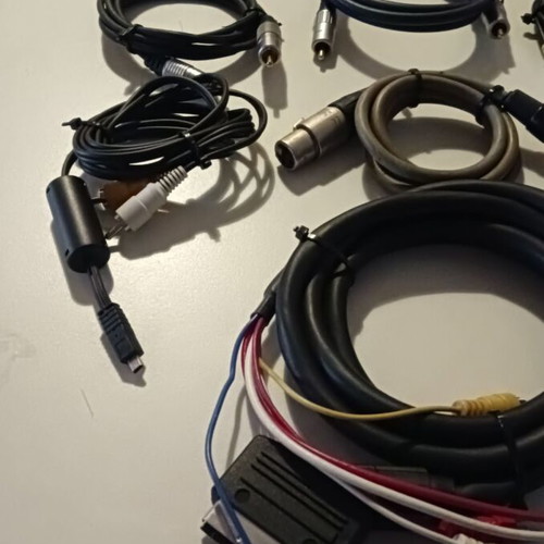 Connection cables used, pack of 16 for audio, video, power