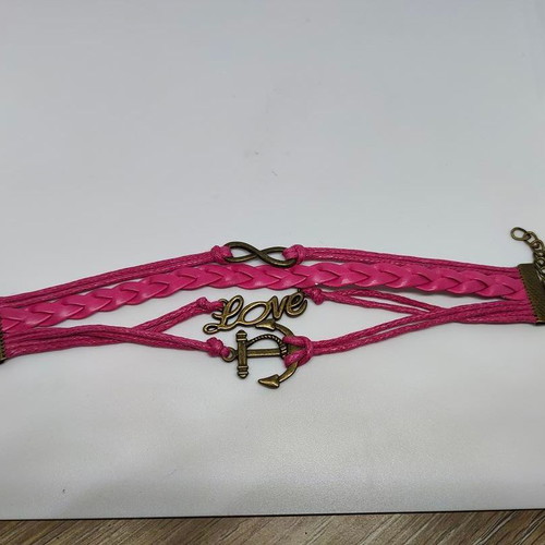 Handmade fuchsia multilayer bracelet with bronze elements like new