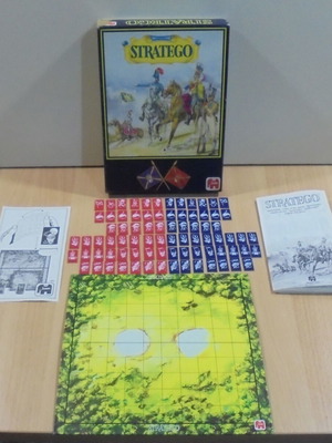 Stratego vintage board game from 1983 like new