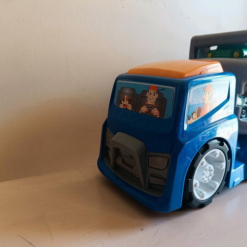 Truck with vehicles used with sounds