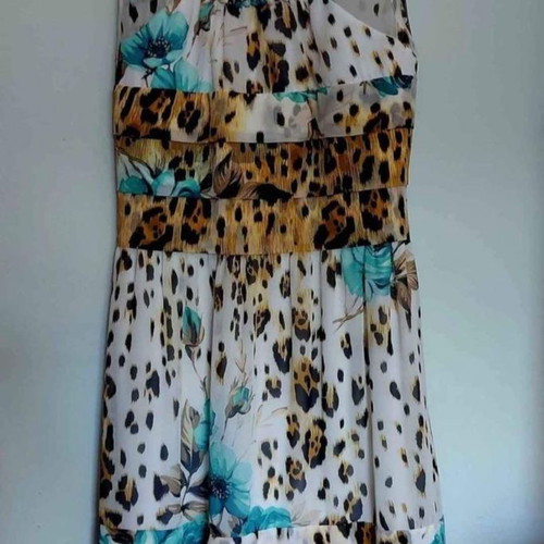 Dress very thin fabric unused size 44 suitable for wedding