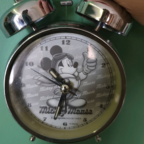 Retro Mickey Mouse alarm clock new, analog tabletop