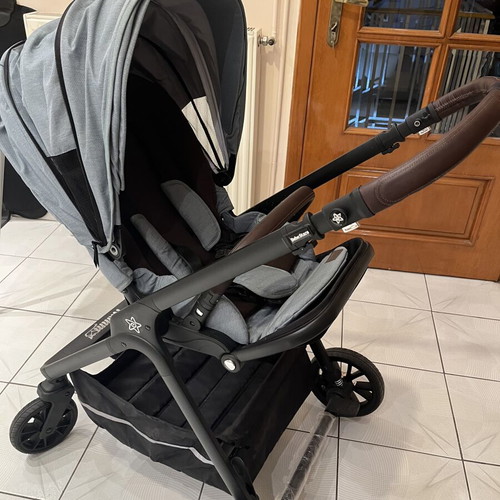 Bebe Stars Baby Stroller like new with egg and accessories