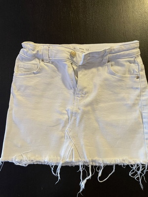 Mango white denim skirt used, size 140 cm for 10 years old girl