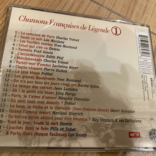Cd French songs authentic, like new