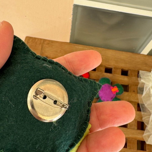 Handmade pins set of 5 made of felt-like material