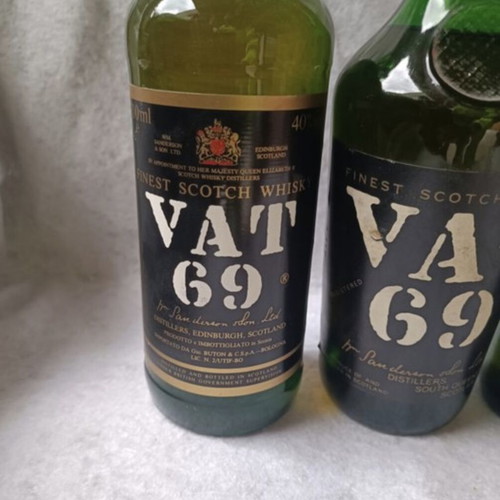 Vat 69 Vintage Whisky Trio sealed, 1970-1990