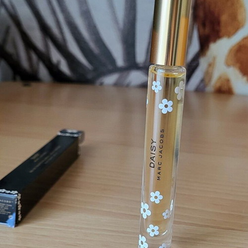 Marc Jacobs Daisy edt rollerball new, authentic