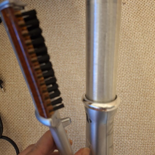InStyler Style Rotating Hot Iron Hair Styler silver, like new