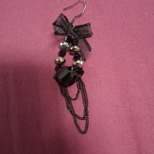 Handmade black bow and chain dangle earrings like new