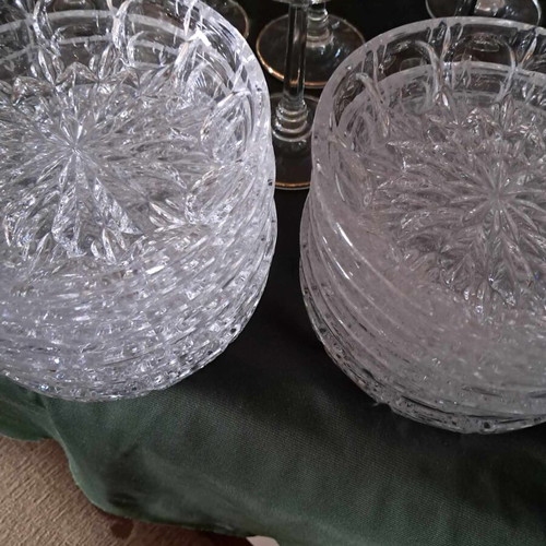 Set of 12 vintage crystal dessert and fruit plates like new