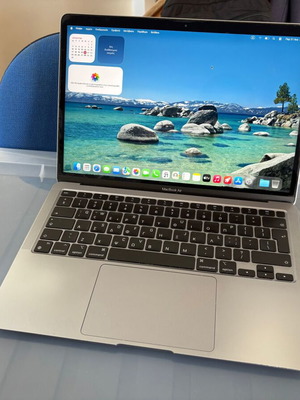 MacBook Air M1 13" laptop, 16GB RAM, 256GB SSD