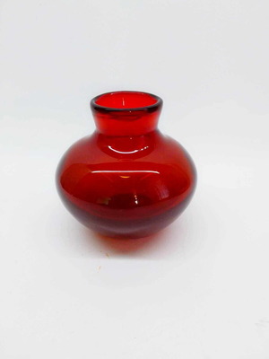 Small red vase made of solid glass with smoked effect like new