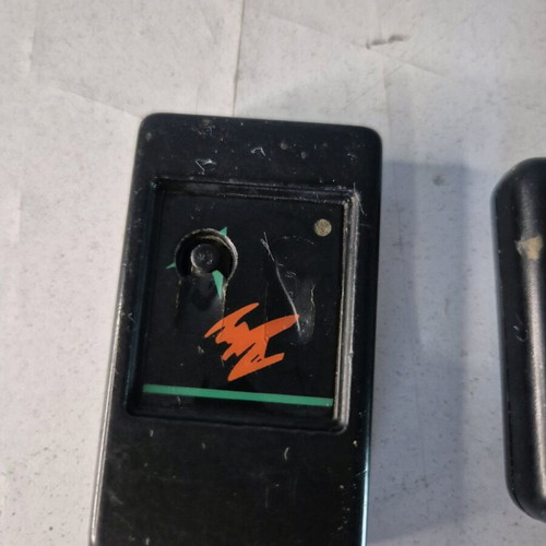 Wireless remote controls used, set of 2, fully functional