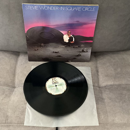 Stevie Wonder In Square Circle LP vinyl used, R&B Soul
